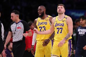 ESPN：湖人应更多利用詹姆斯&amp;东契奇挡拆 骑士时LBJ&amp;欧文挡拆更多